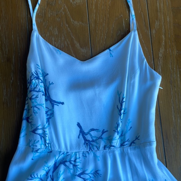 Old Navy White Dress - Picture 3 of 6